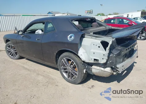 2019 Dodge Challenger Sxt Awd from USA, damaged, VIN 2C3CDZGG9KH759872